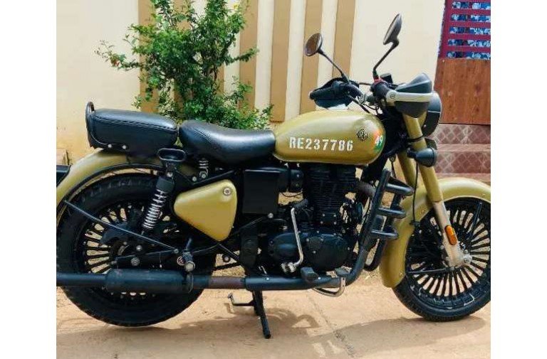 Royal Enfield ModelClassic Signals Year2021